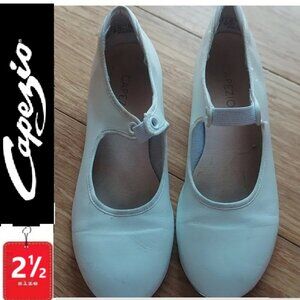 2.5 white Capezio tap shoes